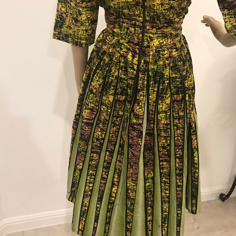 African Print Dress - Picture 6 of 8